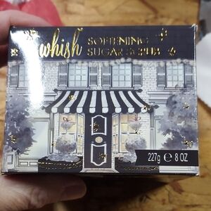 Whish Sugar Scrub Frosted FIG AND VANILLA 8 OZ